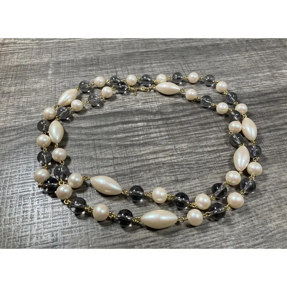 Vintage Monet Faux Pearl Oval Round & Fume Acrylic Beads Necklace 36